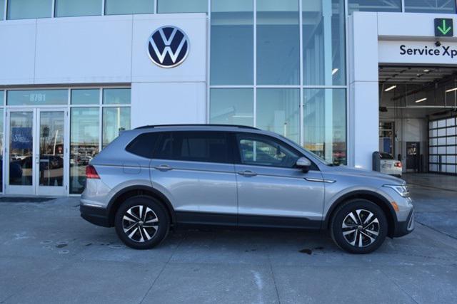 new 2024 Volkswagen Tiguan car, priced at $27,275