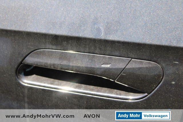 new 2025 Volkswagen ID.4 car, priced at $49,432