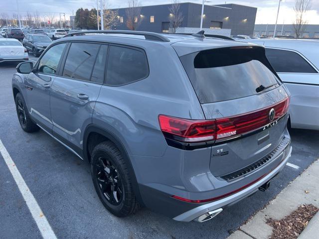 new 2025 Volkswagen Atlas car, priced at $47,619