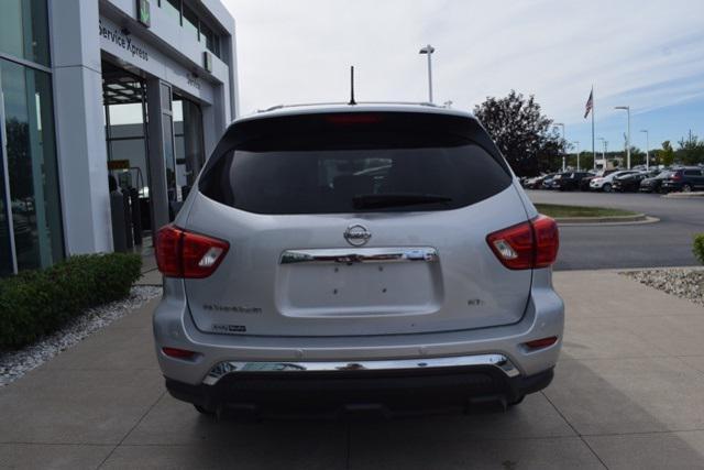 used 2018 Nissan Pathfinder car, priced at $13,000