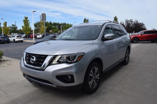 used 2018 Nissan Pathfinder car, priced at $13,000