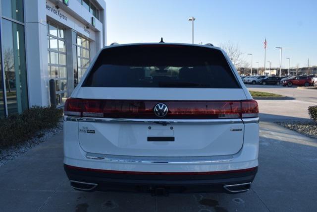 new 2025 Volkswagen Atlas car, priced at $43,713