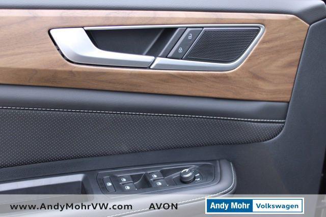 new 2025 Volkswagen Atlas car, priced at $44,734