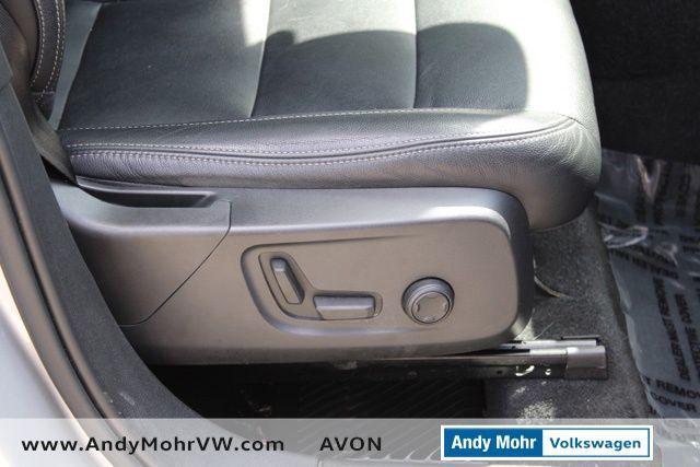 used 2019 Volvo XC40 car, priced at $17,000
