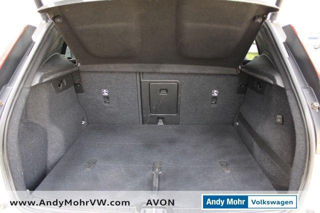 used 2019 Volvo XC40 car, priced at $17,000