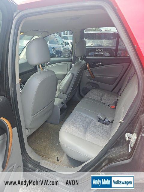 used 2006 Saturn Vue car, priced at $3,995