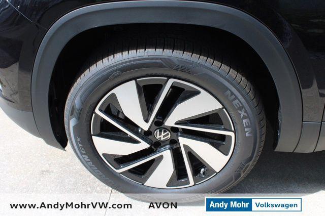 new 2025 Volkswagen Atlas car, priced at $45,766