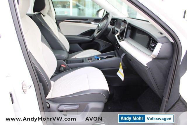 new 2025 Volkswagen Tiguan car, priced at $35,344