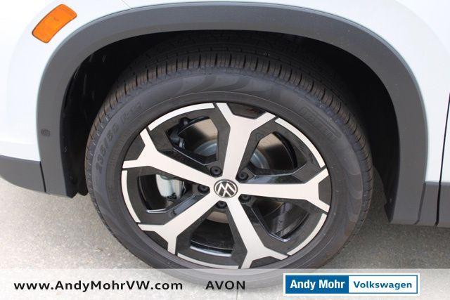 new 2025 Volkswagen Tiguan car, priced at $35,344