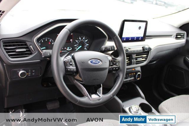used 2022 Ford Escape car, priced at $14,900