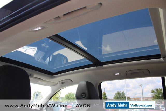 new 2025 Volkswagen Tiguan car, priced at $36,118