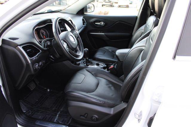 used 2019 Jeep Cherokee car, priced at $17,250