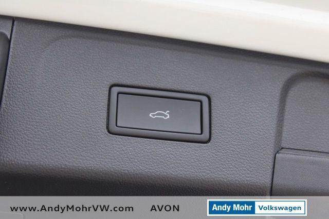 new 2025 Volkswagen Atlas car, priced at $45,900
