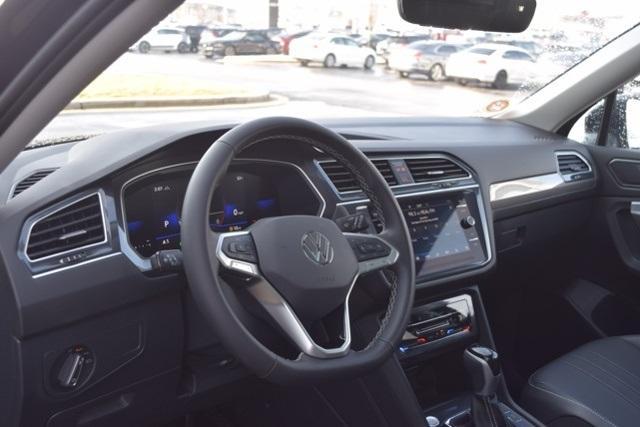 new 2024 Volkswagen Tiguan car, priced at $33,706