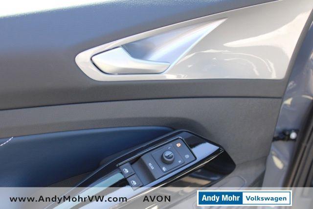 new 2025 Volkswagen ID.4 car, priced at $49,432