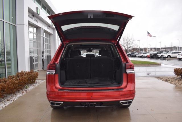 used 2024 Volkswagen Atlas car, priced at $46,498