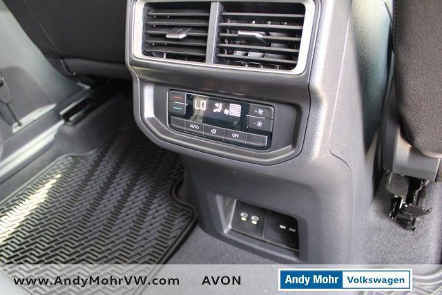 new 2025 Volkswagen Atlas car, priced at $43,148