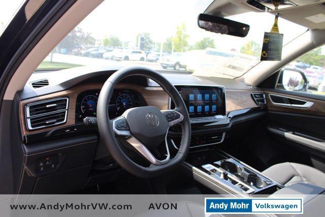 new 2025 Volkswagen Atlas car, priced at $43,148