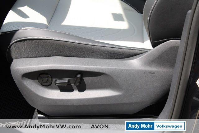 new 2025 Volkswagen Tiguan car, priced at $35,086