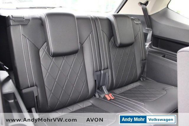 new 2025 Volkswagen Atlas car, priced at $53,825