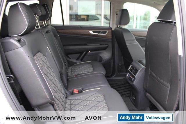 new 2025 Volkswagen Atlas car, priced at $53,825