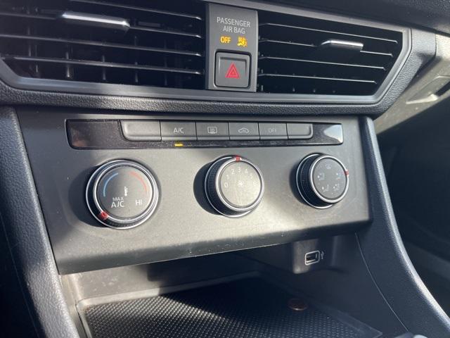 used 2019 Volkswagen Jetta car