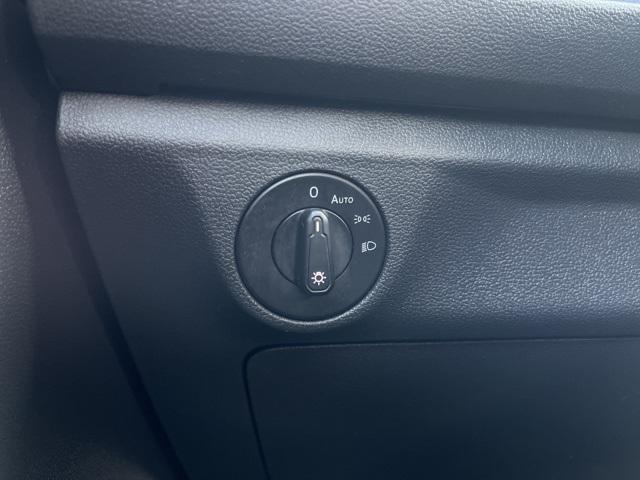 used 2019 Volkswagen Jetta car