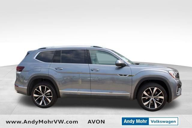 new 2025 Volkswagen Atlas car, priced at $51,668