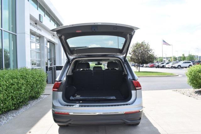 new 2024 Volkswagen Tiguan car, priced at $32,308