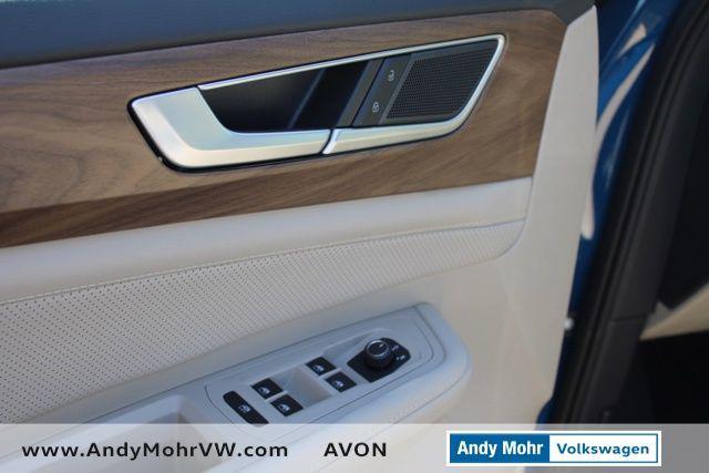 new 2025 Volkswagen Atlas car, priced at $43,356