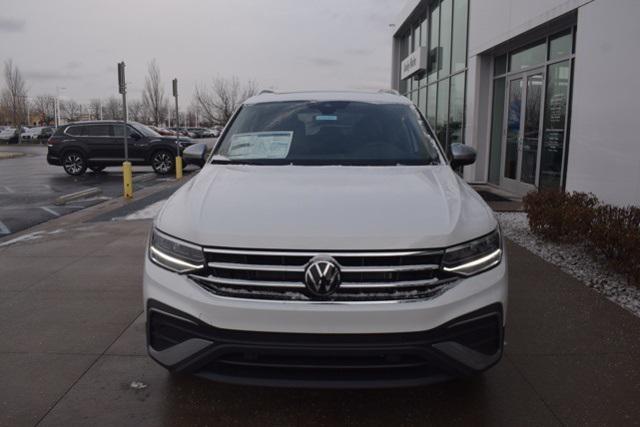 new 2024 Volkswagen Tiguan car, priced at $31,776