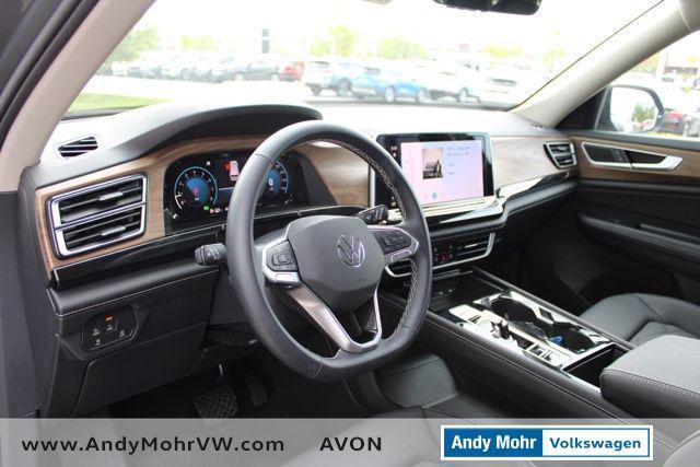 new 2025 Volkswagen Atlas car, priced at $43,183