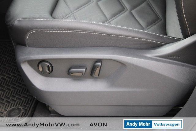 new 2025 Volkswagen Atlas car, priced at $43,183