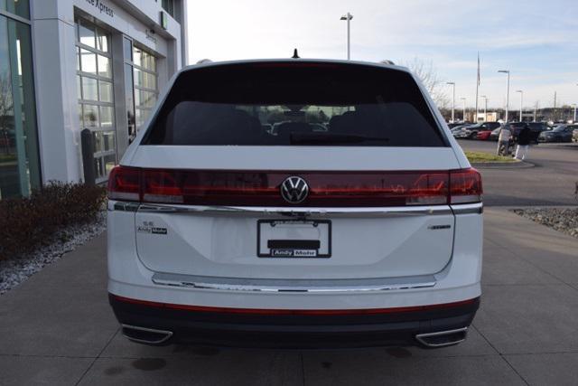 new 2024 Volkswagen Atlas car, priced at $36,668