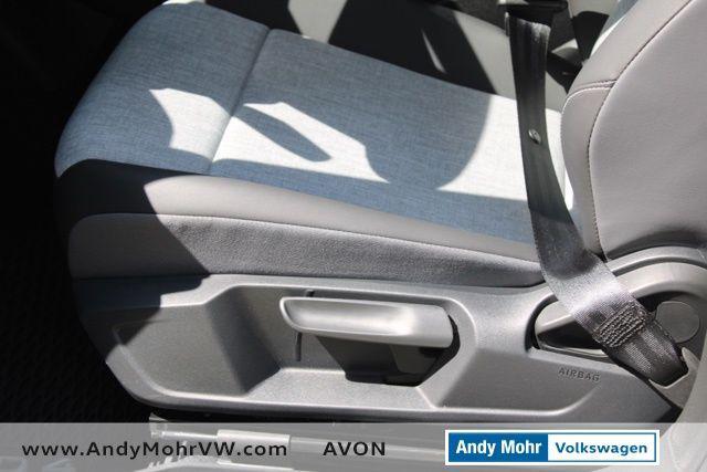 new 2025 Volkswagen ID.4 car, priced at $44,495