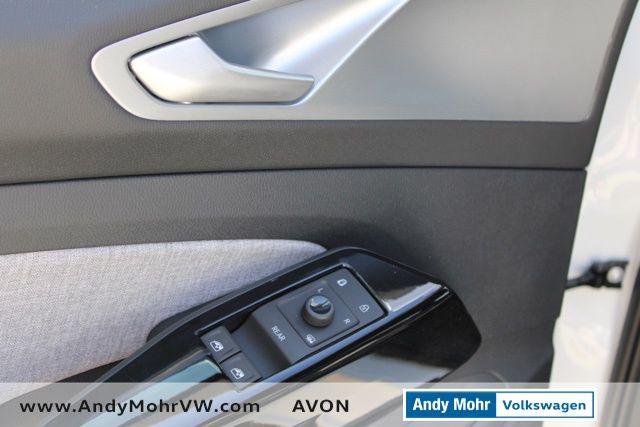 new 2025 Volkswagen ID.4 car, priced at $44,495