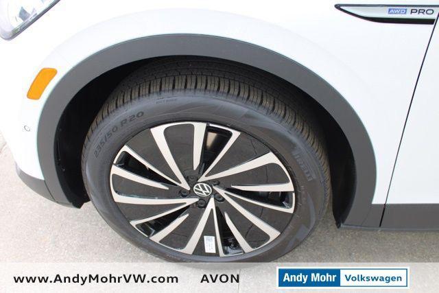 new 2025 Volkswagen ID.4 car, priced at $44,495