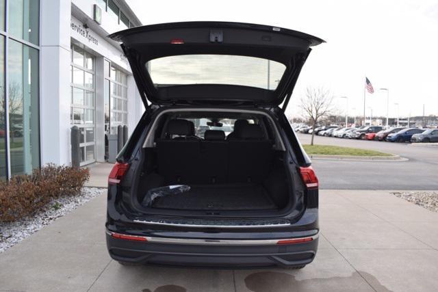 new 2024 Volkswagen Tiguan car, priced at $31,776