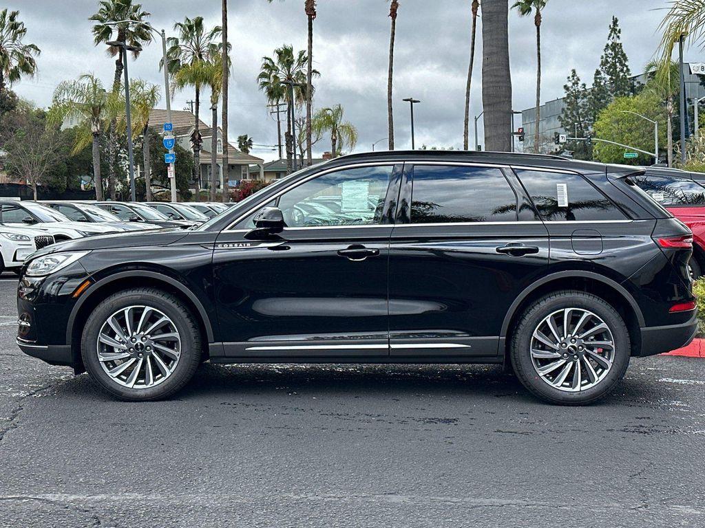 new 2025 Lincoln Corsair car, priced at $57,720