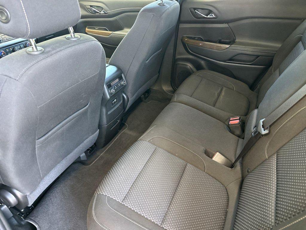 used 2023 GMC Acadia car, priced at $24,990