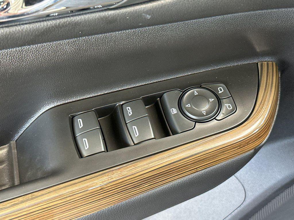 used 2023 GMC Acadia car, priced at $24,990