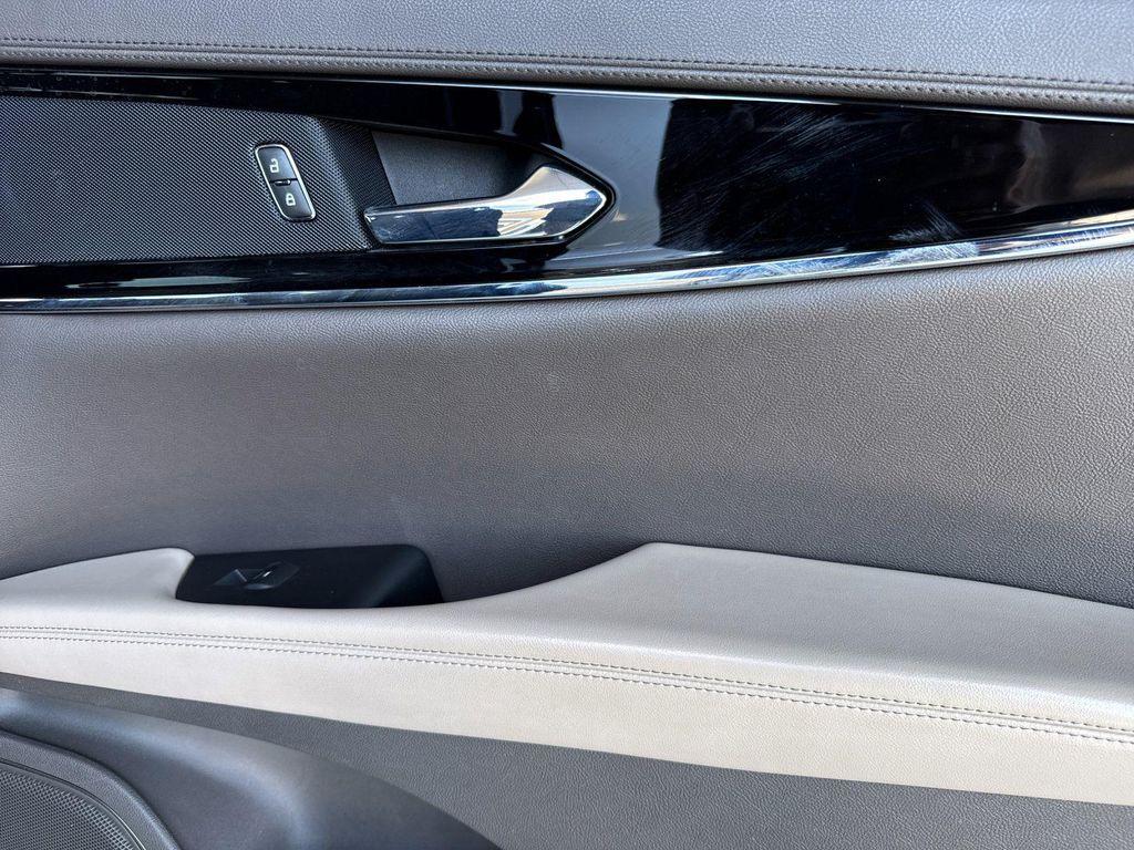 used 2022 Lincoln Nautilus car, priced at $27,480