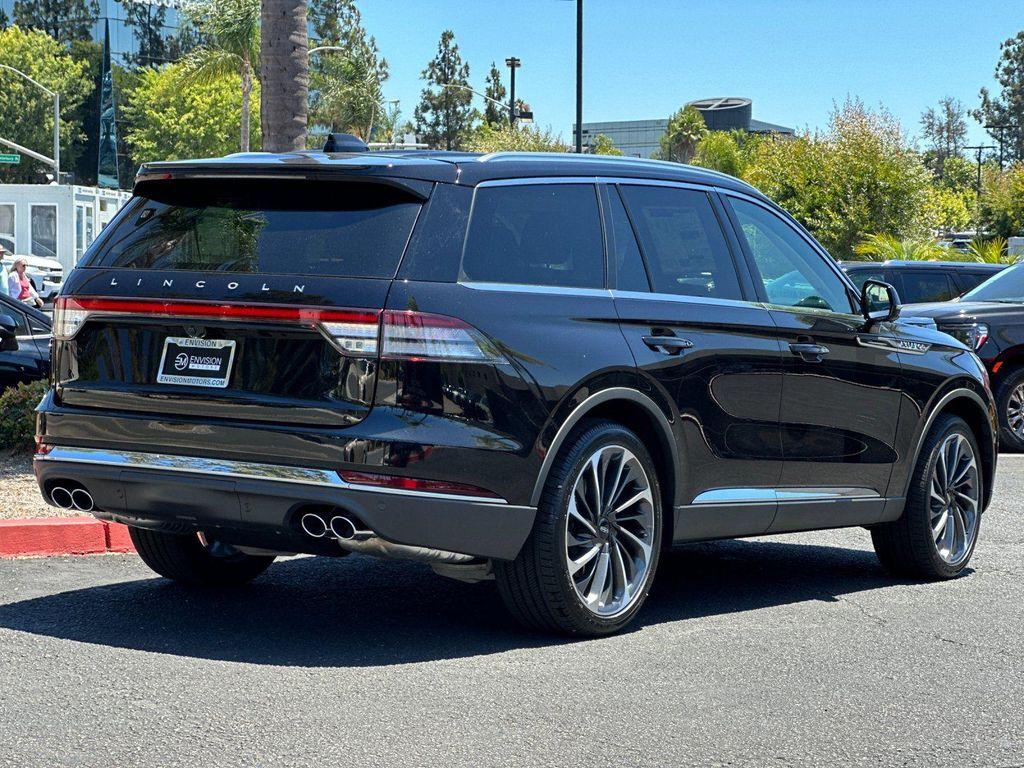 new 2025 Lincoln Aviator car, priced at $80,465