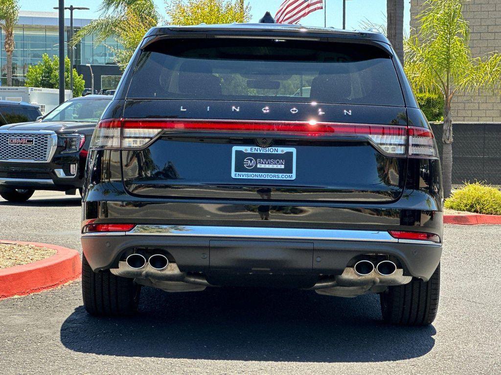 new 2025 Lincoln Aviator car, priced at $80,465