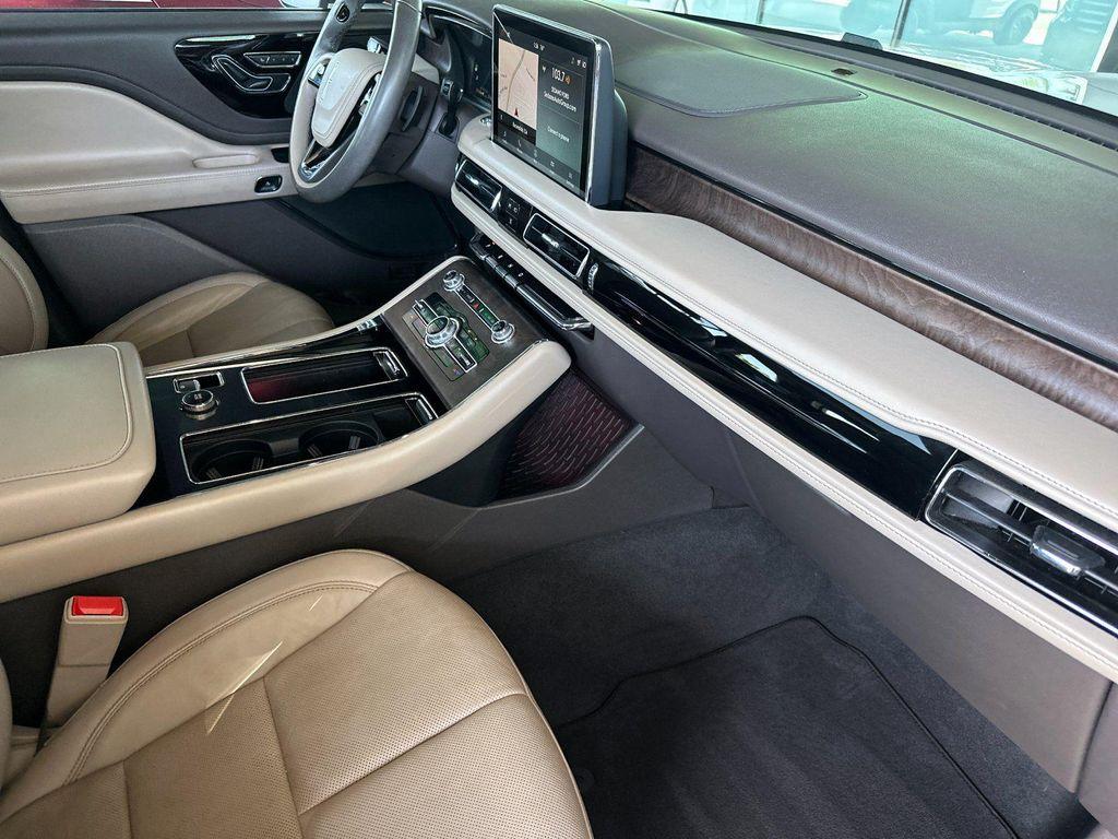 used 2023 Lincoln Aviator car, priced at $45,980
