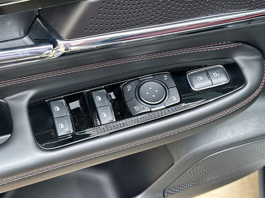 new 2025 Lincoln Corsair car, priced at $56,935