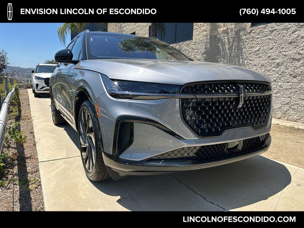 new 2025 Lincoln Nautilus car, priced at $68,525