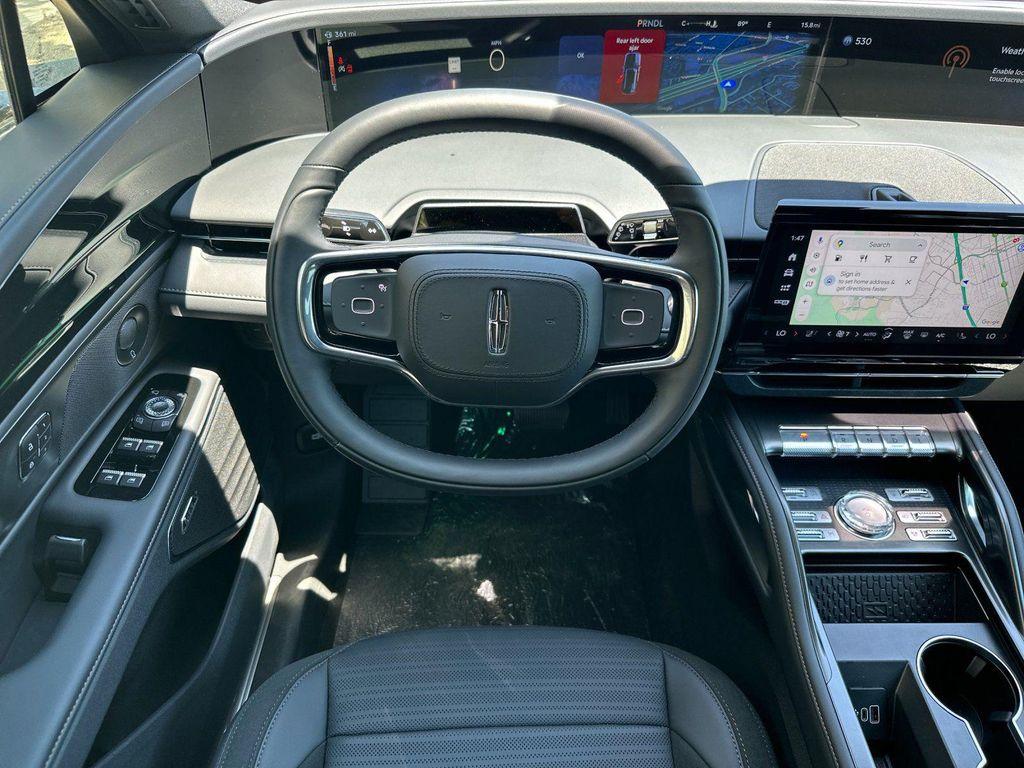 new 2025 Lincoln Nautilus car, priced at $68,525