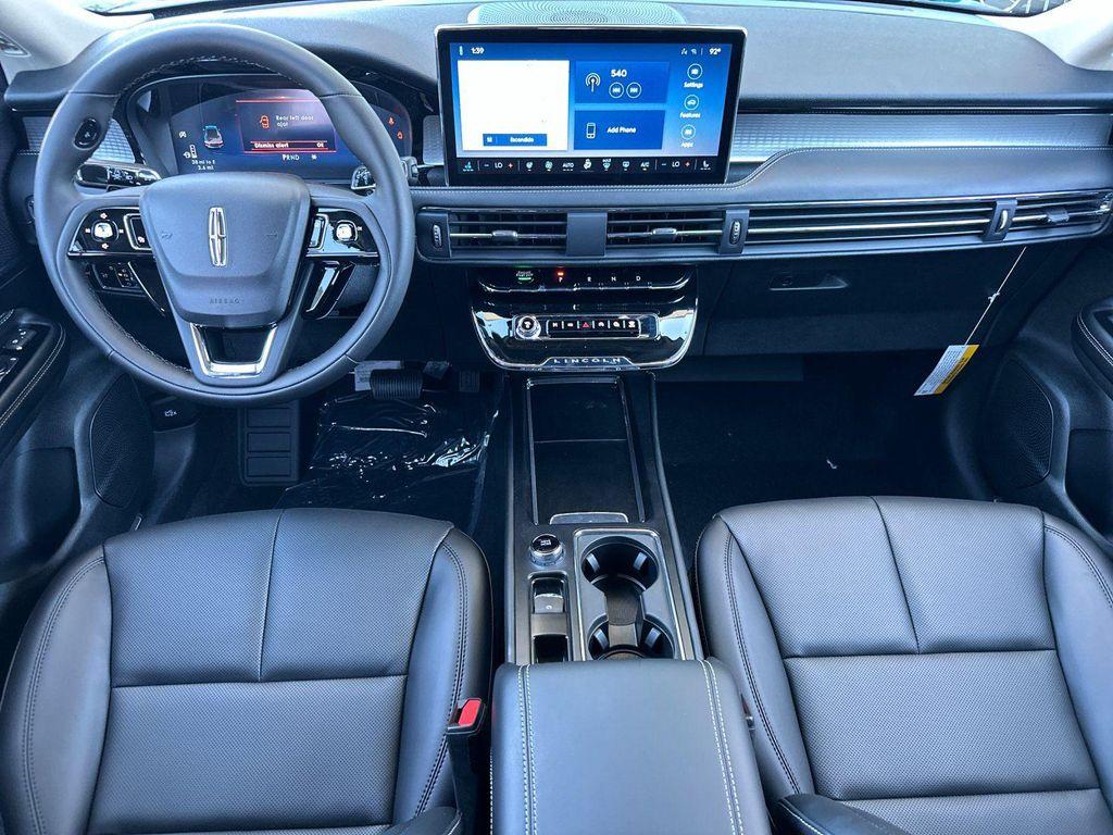 new 2025 Lincoln Corsair car, priced at $45,470
