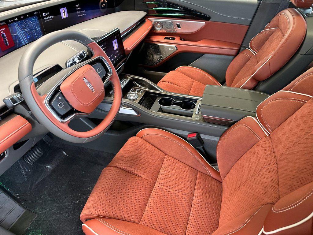 new 2025 Lincoln Nautilus car, priced at $80,725